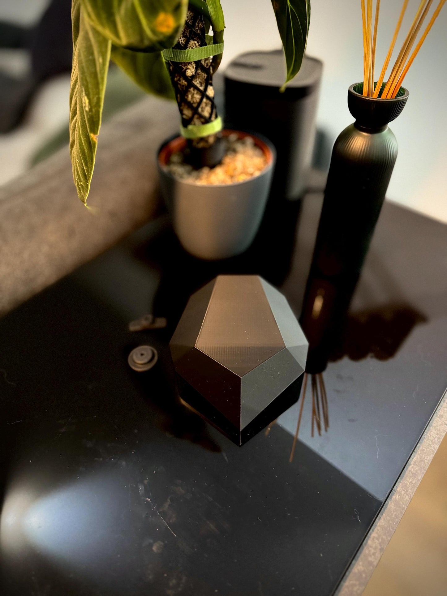 Blumentopf für Akustikpaneele