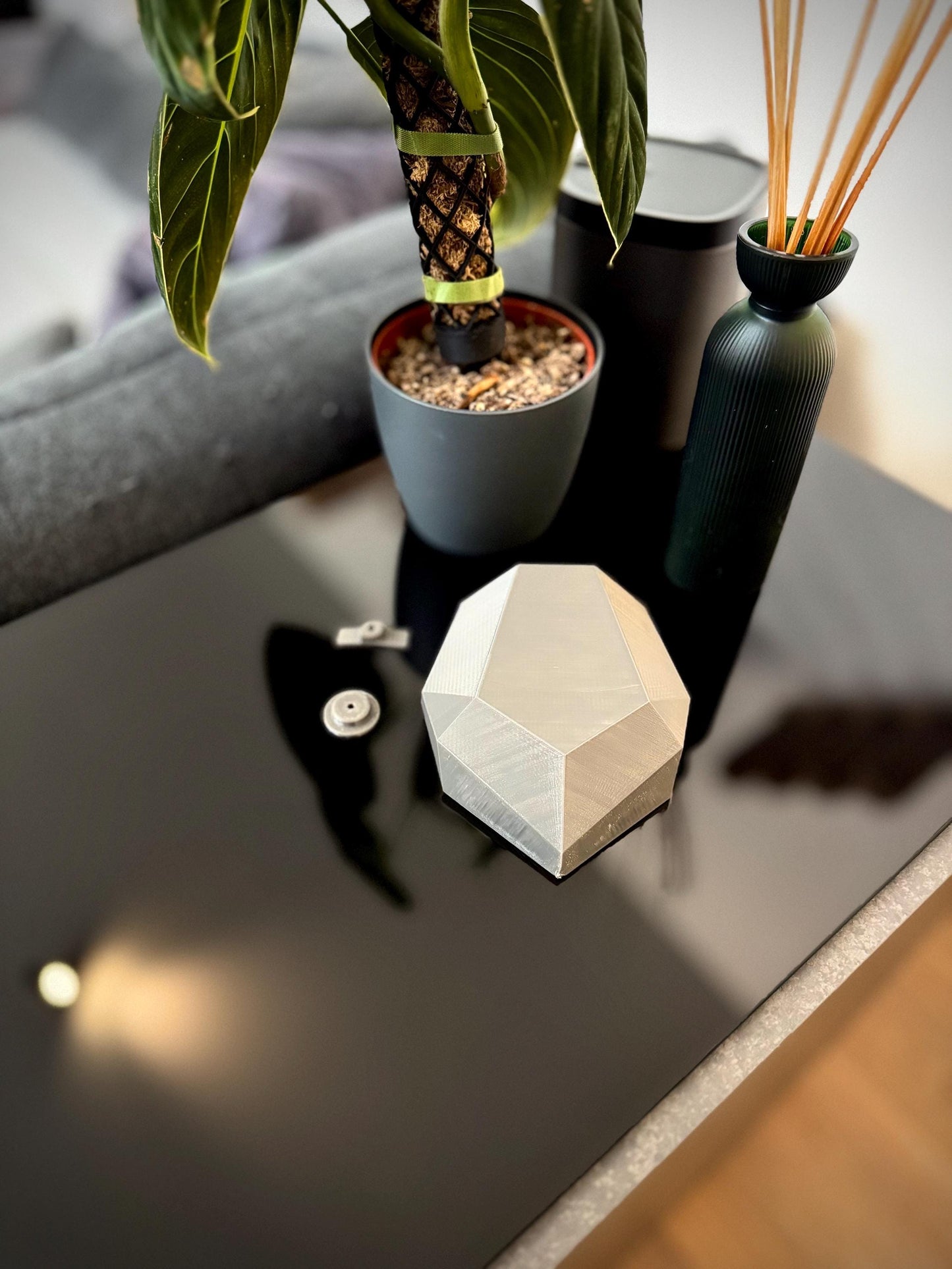 Blumentopf für Akustikpaneele