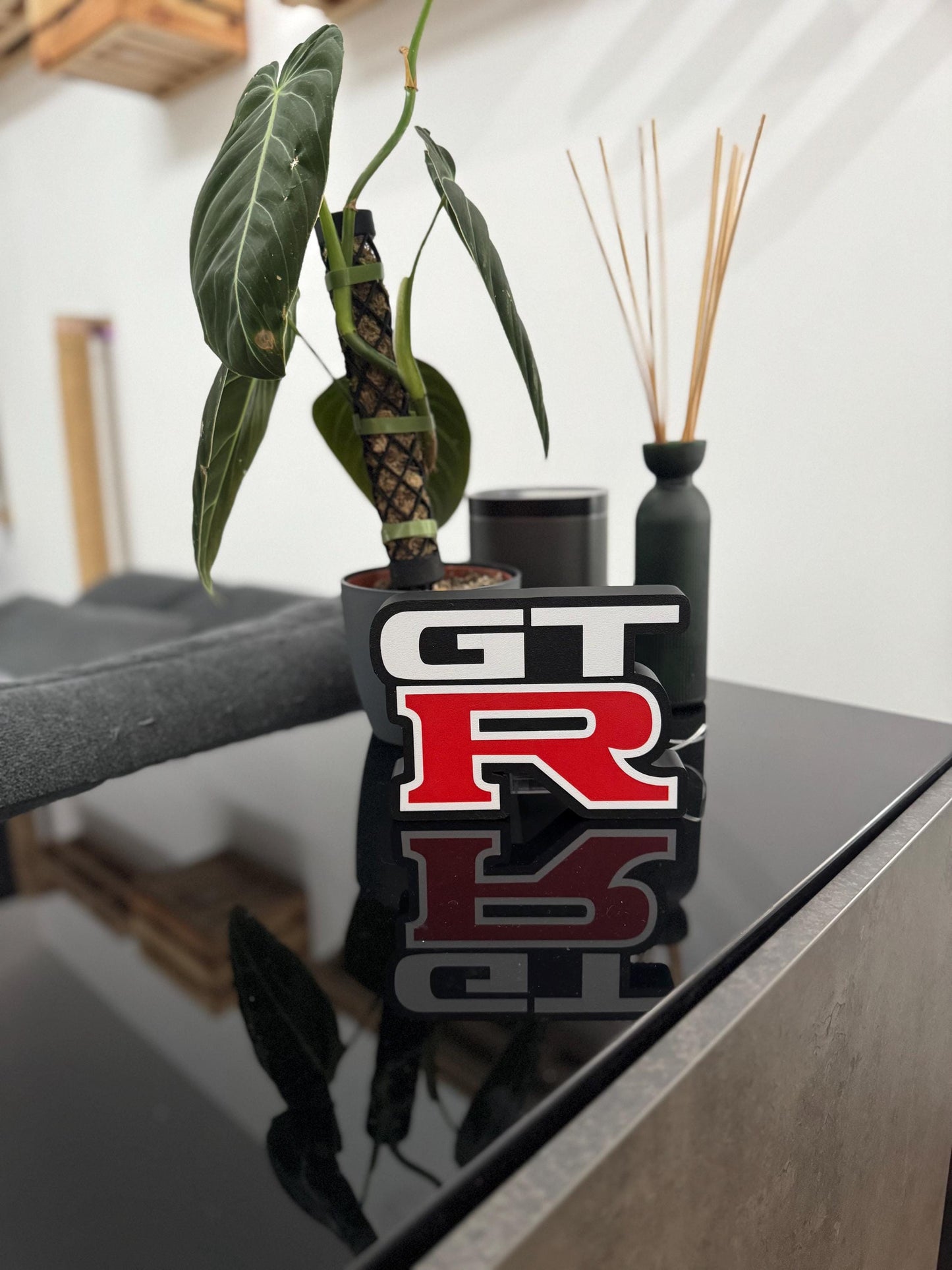 Nissan GT-R Lightbox – JDM-Godzilla trifft 3D-Design