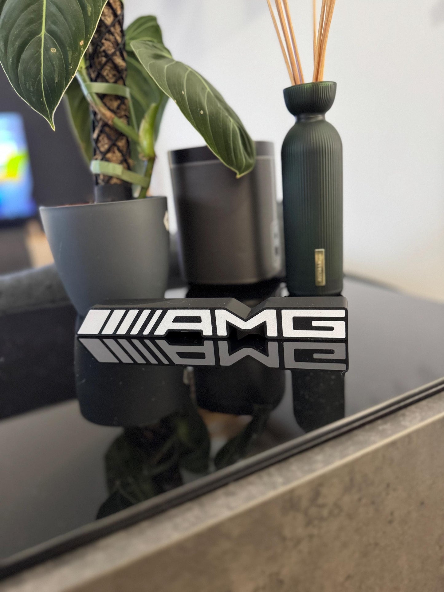 AMG Lightbox – Luxuriöse Beleuchtung für echte Auto-Enthusiasten