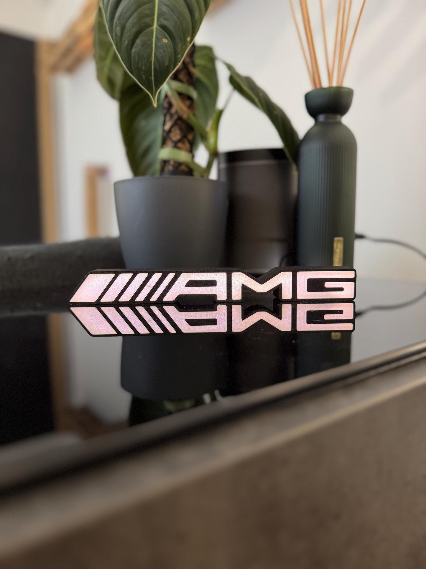 AMG Lightbox – Luxuriöse Beleuchtung für echte Auto-Enthusiasten