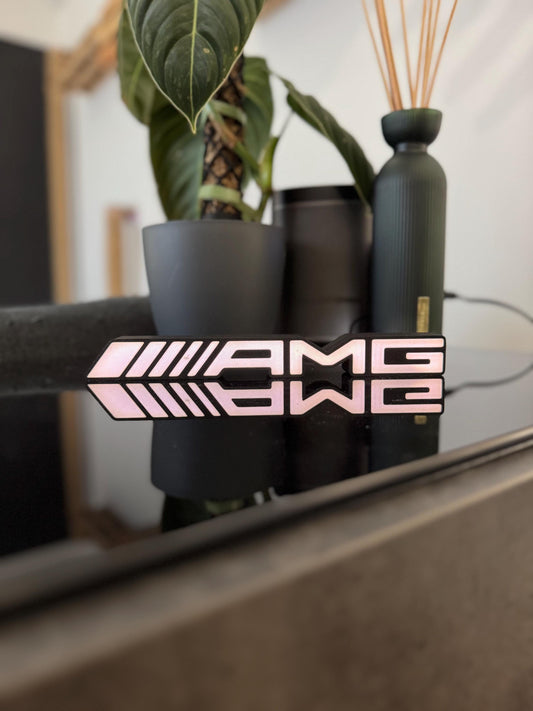 AMG Lightbox – Luxuriöse Beleuchtung für echte Auto-Enthusiasten