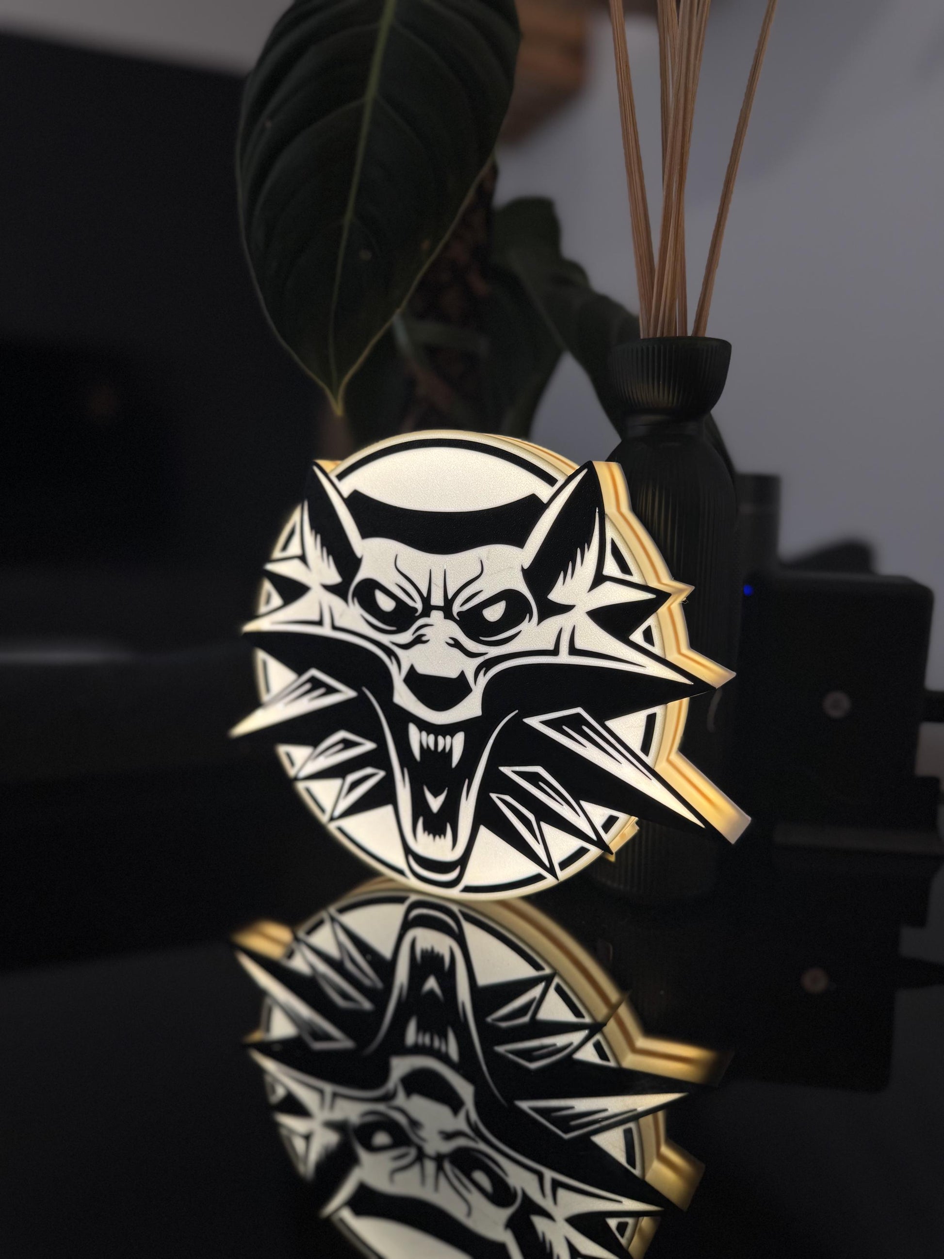 The Witcher – White Wolf Lightbox