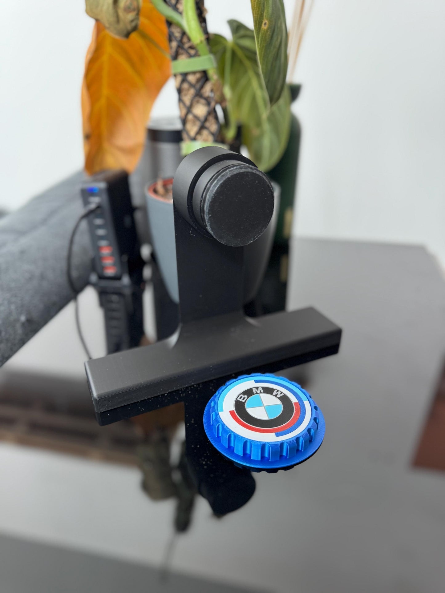 Glühende Bremsscheiben-Lampe Standfuß – die perfekte Ergänzung!