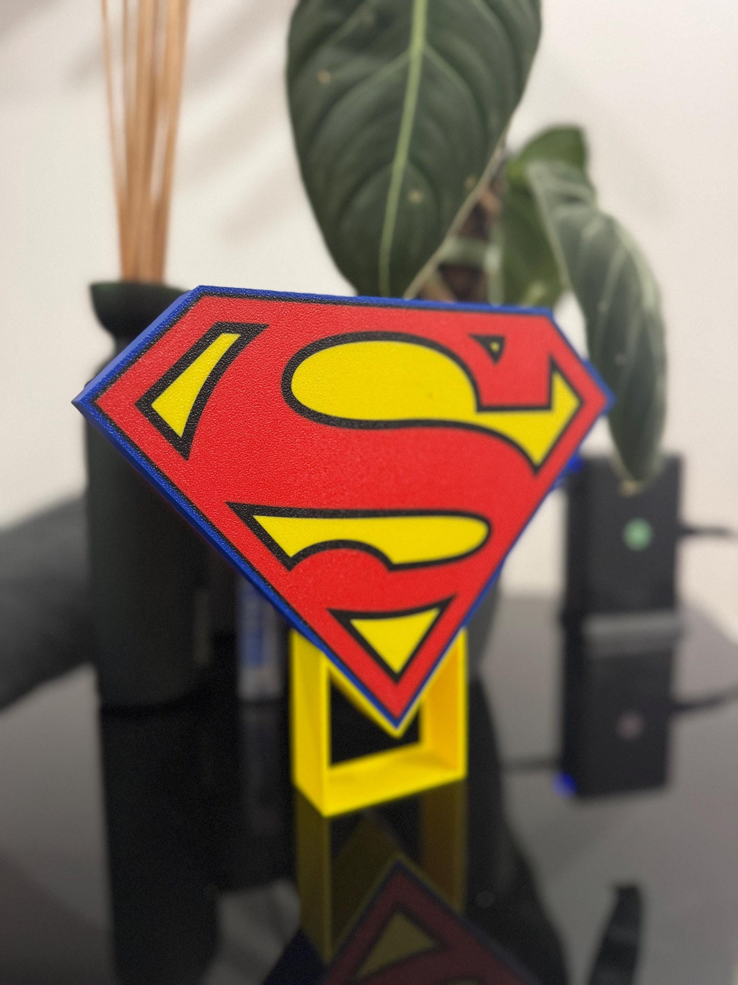 Superman Lightbox: Der stählerne Held im leuchtenden Fokus