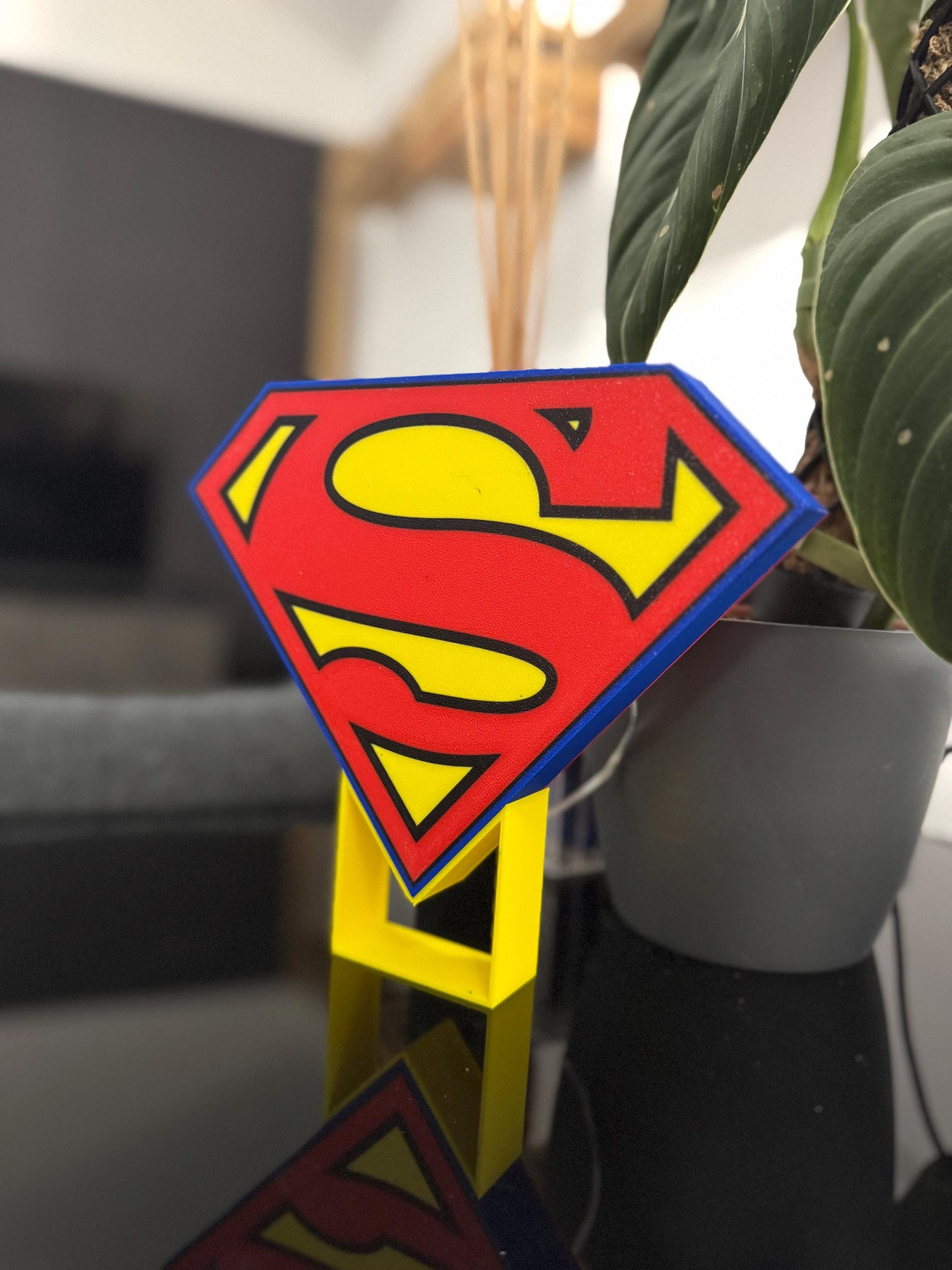 Superman Lightbox: Der stählerne Held im leuchtenden Fokus