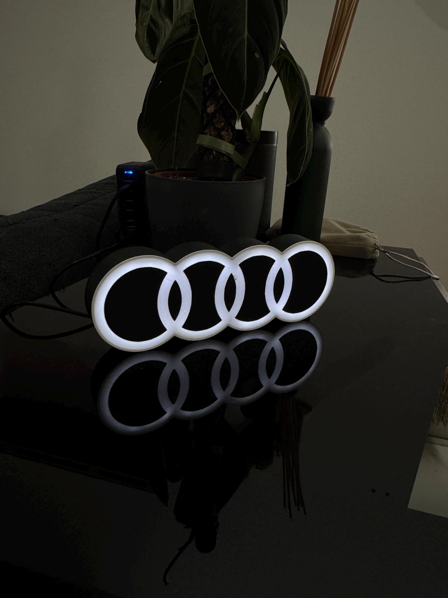 Audi LED Lightbox – Perfekte Beleuchtung für Auto-Fans