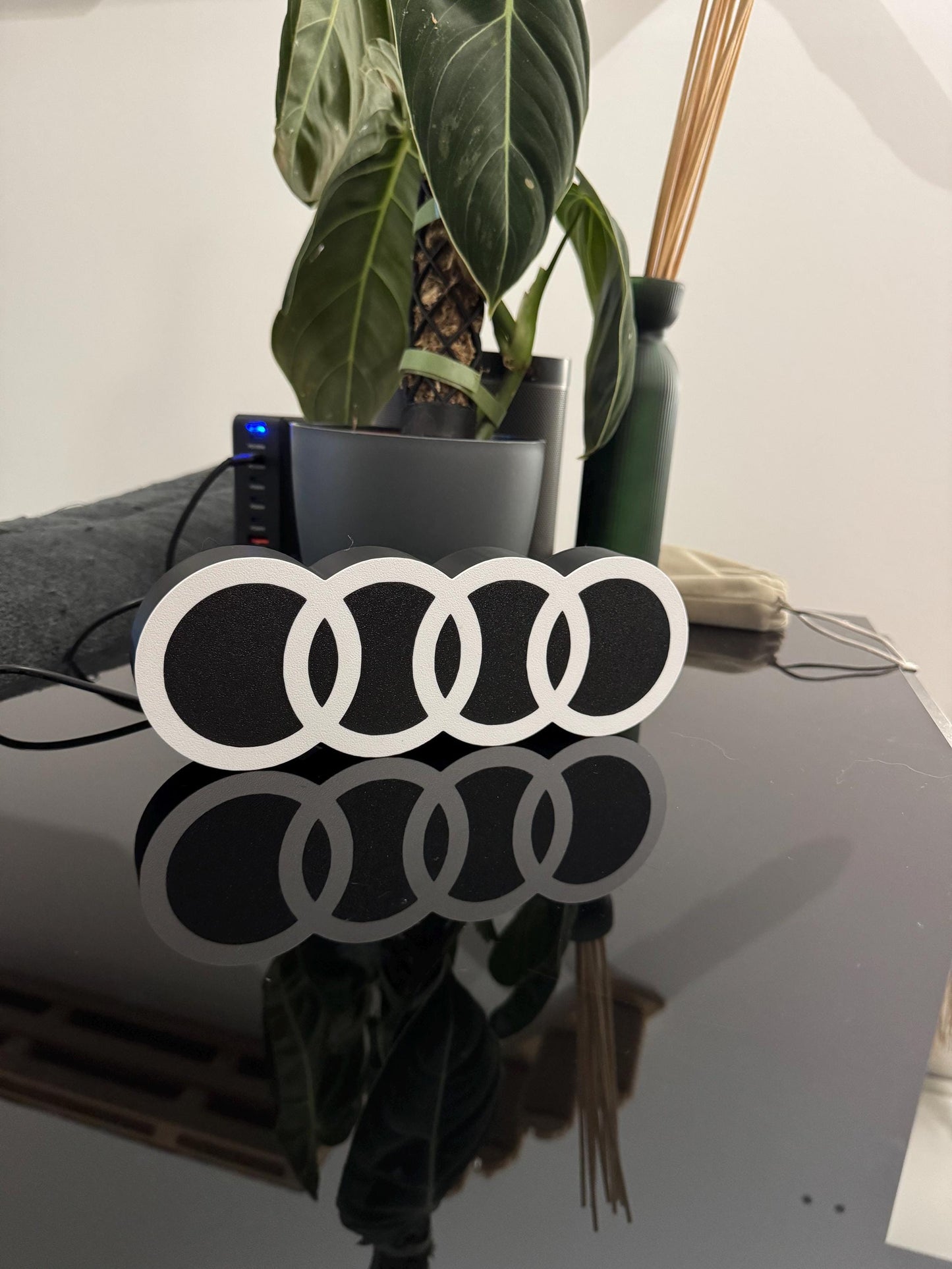 Audi LED Lightbox – Perfekte Beleuchtung für Auto-Fans