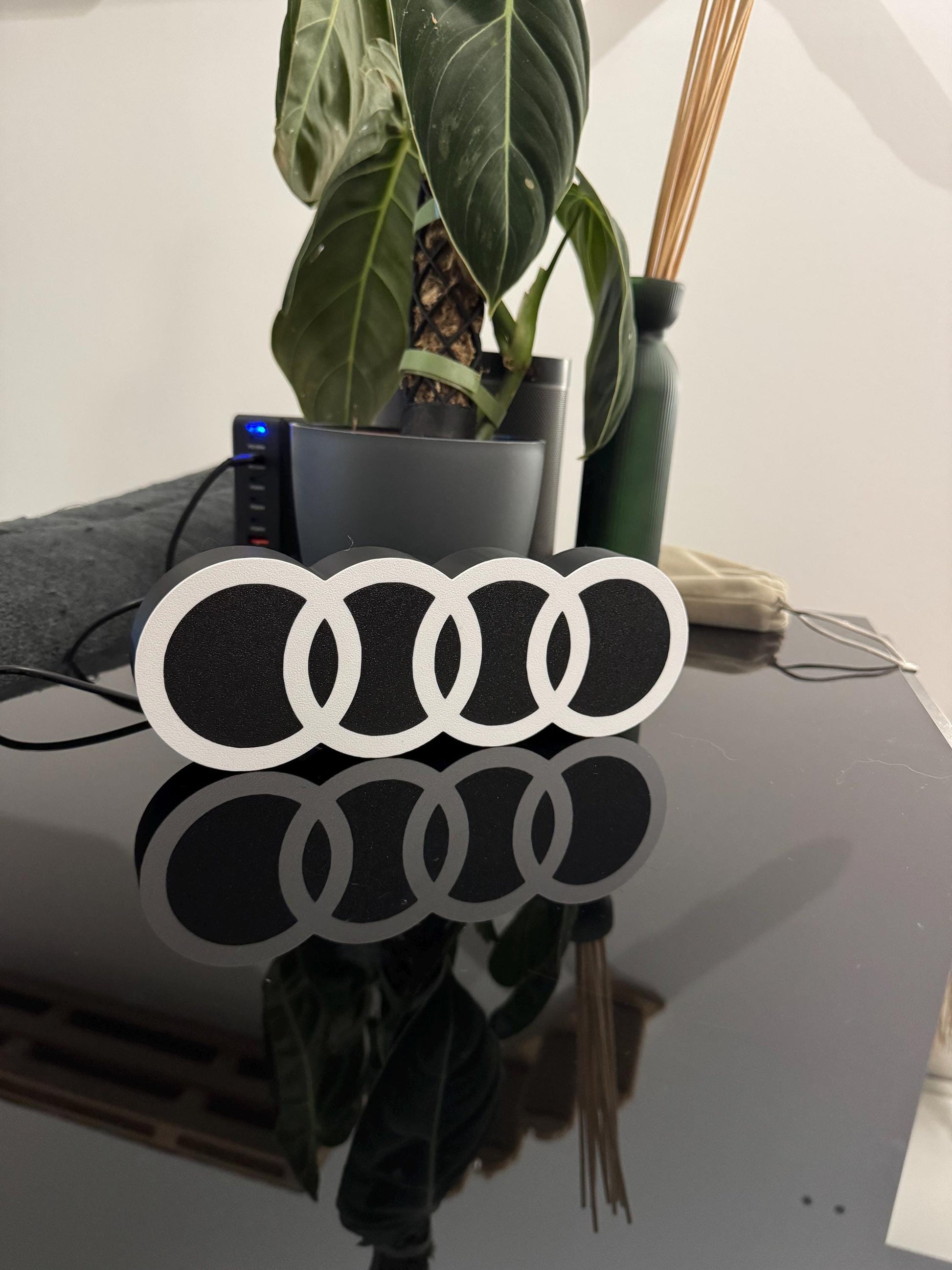 Audi LED Lightbox – Perfekte Beleuchtung für Auto-Fans