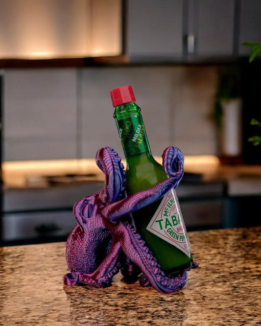 Bordeaux Octopus Tabasco Holder – Der Tentakel-Thron für deine Hot Sauce!